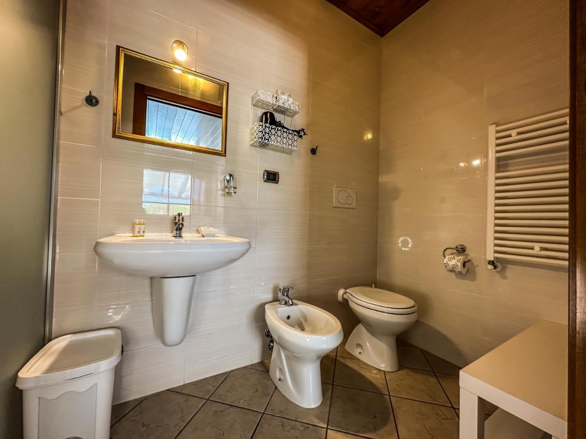 B&B Il Leccio อัลเบโรเบลโล ภายนอก รูปภาพ