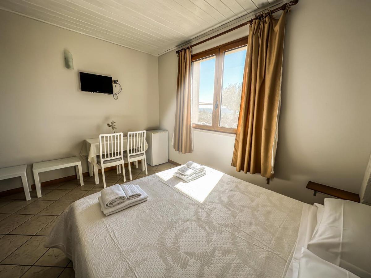B&B Il Leccio อัลเบโรเบลโล ภายนอก รูปภาพ