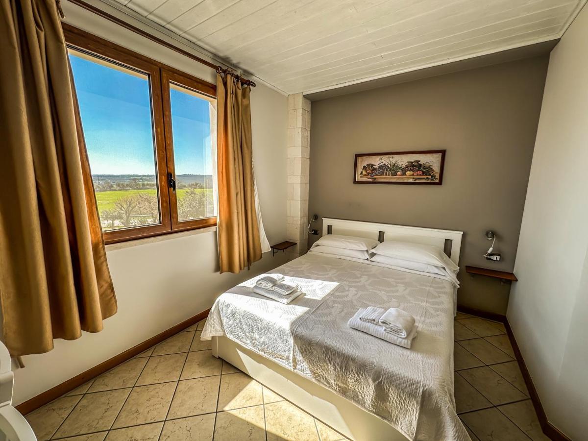 B&B Il Leccio อัลเบโรเบลโล ภายนอก รูปภาพ
