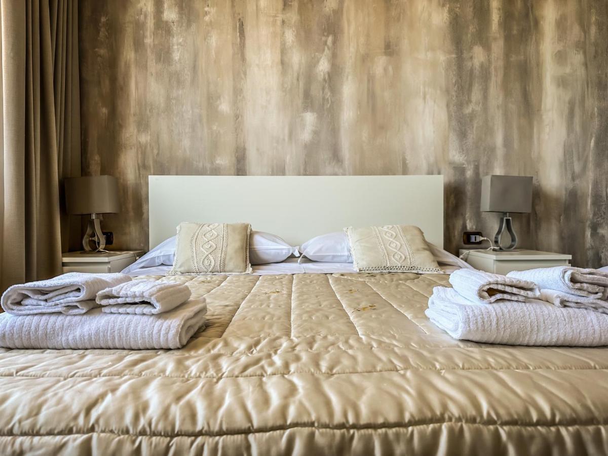 B&B Il Leccio อัลเบโรเบลโล ภายนอก รูปภาพ