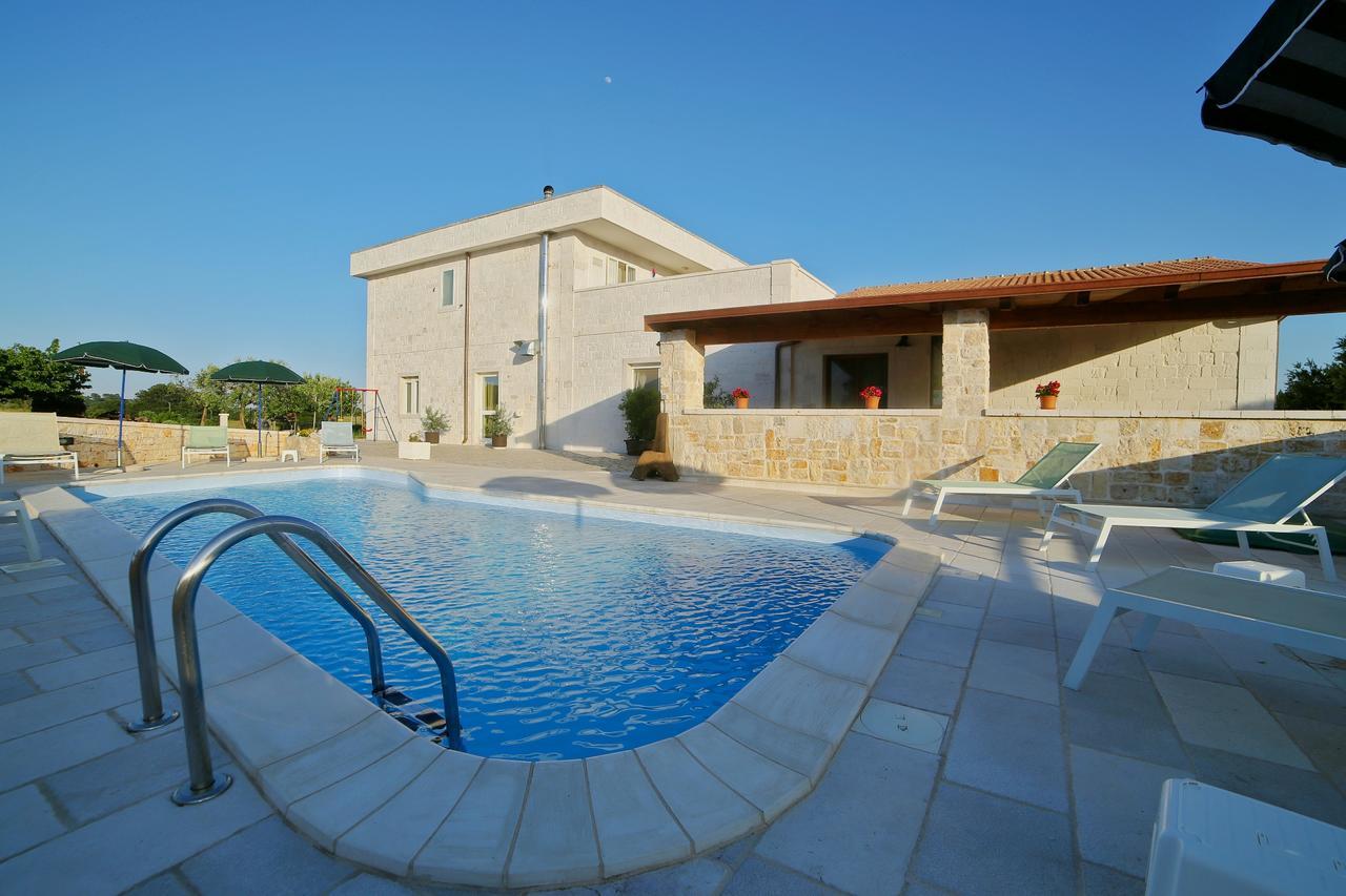 B&B Il Leccio อัลเบโรเบลโล ภายนอก รูปภาพ